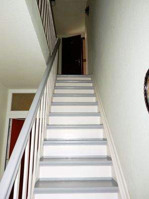 Treppenaufgang ins 1. OG.JPG