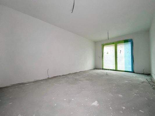 Wohnzimmer mit Zugang Balkon