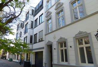 Ansicht mit TG-Zufahrt.JPG