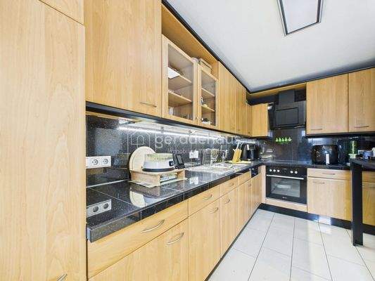 CAM03818G0-PR0042-STILL021