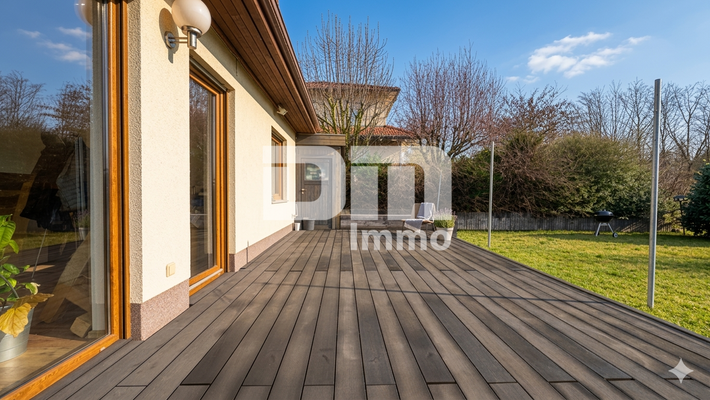 EG Terrasse / Gartenbereich