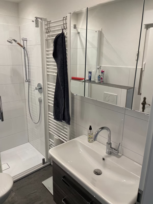 8f9b4c80-8109-4a50-98bb-3e7e0257883f