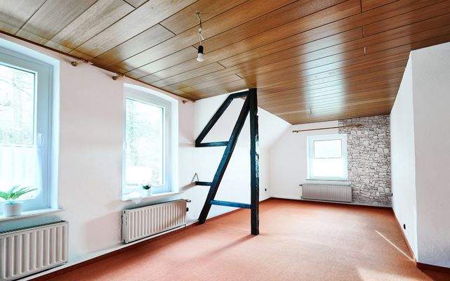 Schlaf- oder Wohnraum des OG