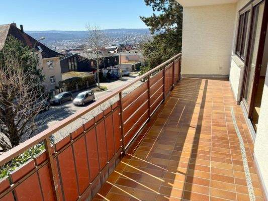 mit fast komplettem...