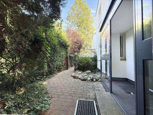 Hauseingang + Windfang