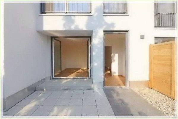 Terrasse_Eingangsbereich