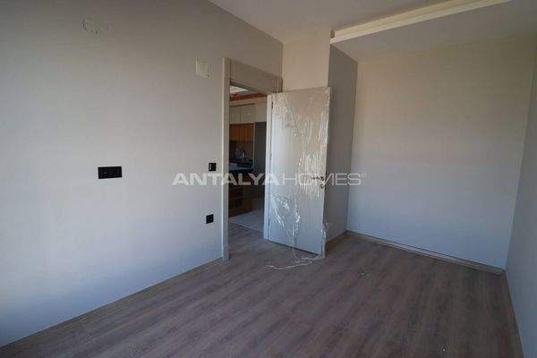 Apartments within Walking Distance of the Sea in Erdemli Mersin