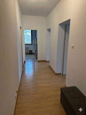 hübscher, heller Flurbereich