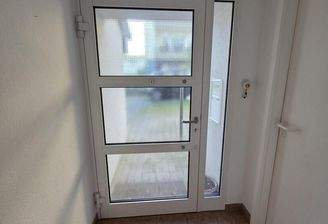 Hauseingang u.Gäste WC