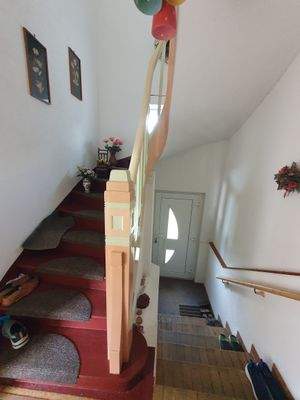 Hausflur Treppe zum OG