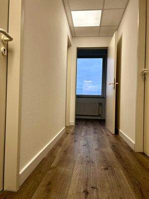 PHOTO-2025-10-29-08-52-32 6.jpg