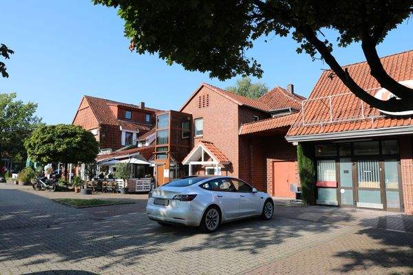 Außenansicht Parkplatz