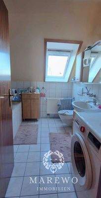 Badezimmer, Obergeschoss, Bild 1