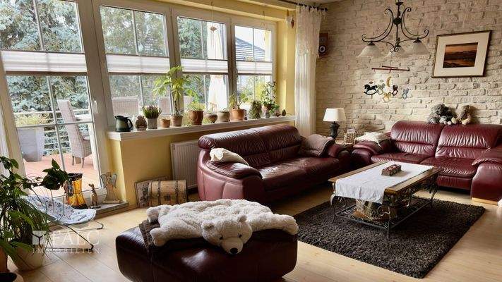 Wohnzimmer EG Wohnung 