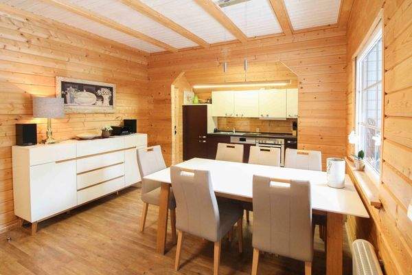 Essbereich und Küche