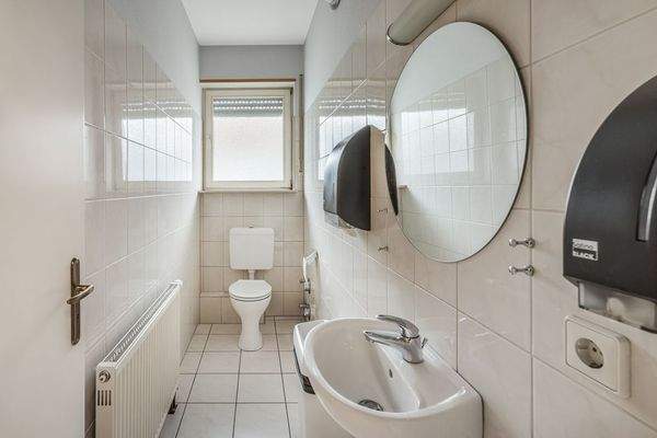 WC Büro Erdgeschoss