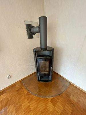 schöner Specksteinofen