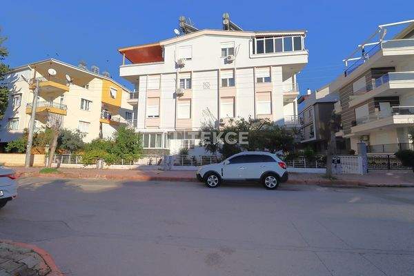 Reverse Duplex Apartment 500 M from the Sea in Antalya Konyaaltı
