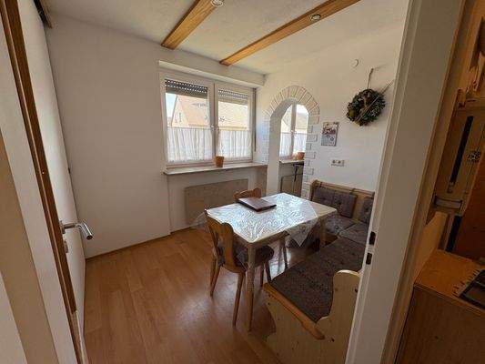 ehemals KZ jetzt Esszimmer 