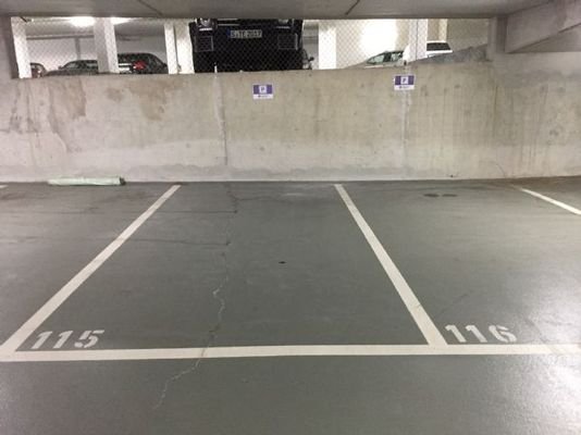 Tiefgaragenparkplätze