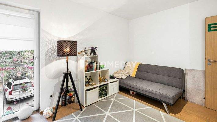 1. OG Kinderzimmer 1 2