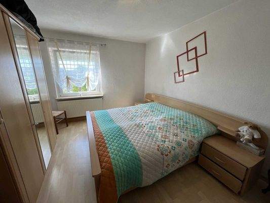 Ein Schlafzimmer im EG