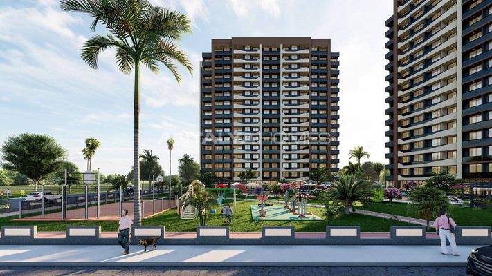 Brand-New Flats with Pool Near the Sea in Tömük Mersin