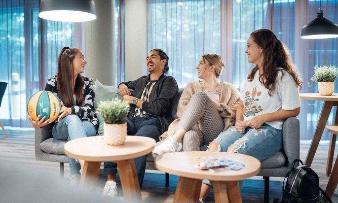 i Live Community.jpg