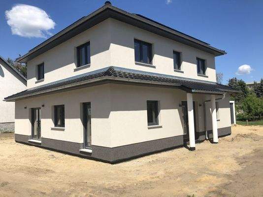 Hier ist ein von uns gebautes Haus-Bsp.