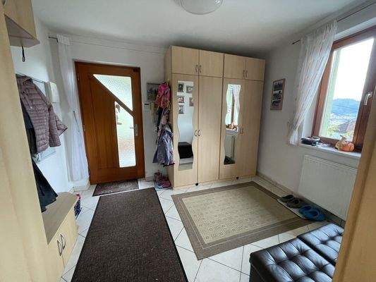 Vorzimmer Wohneinheit 2