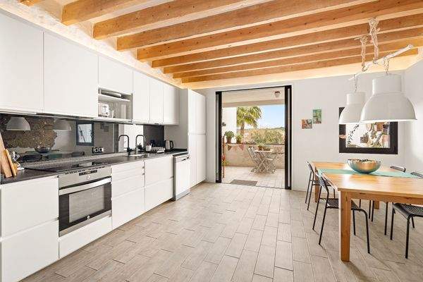 Großartiges und geschmackvoll renoviertes Dorfhaus mit Terrasse und Garten im Dorf Alaior