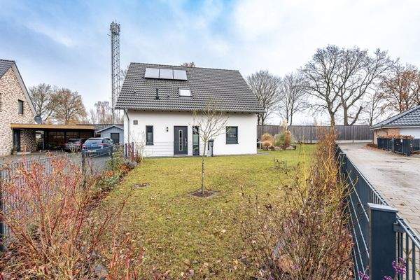 Garten / Hausansicht