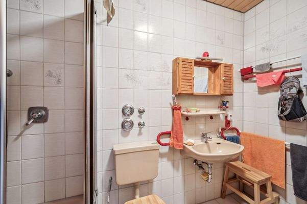 Haus 18 EG Badezimmer