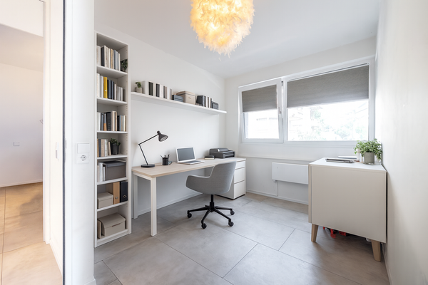 Büro oder Kinderzimmer