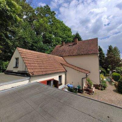 Haus mit Gartenblick