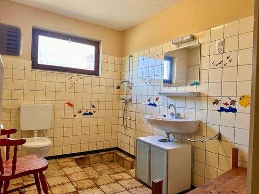 Duschbad Nebengebäude