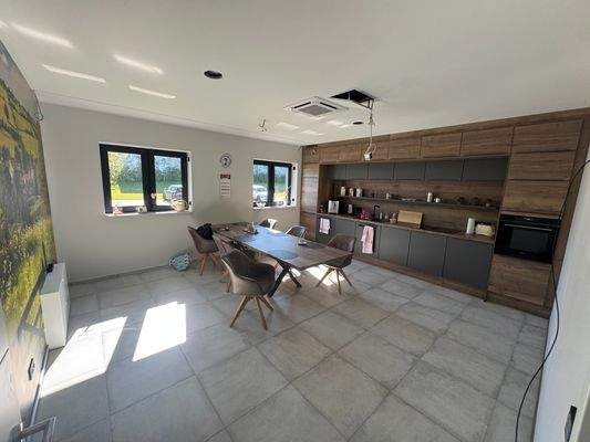 Küche und Gemeinschaftsraum.JPG