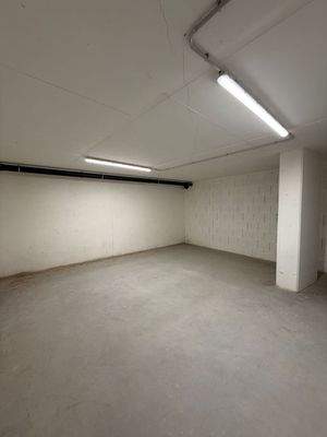 Bruneck_Magazin_Lager_Zentrum_Stauraum_Vielseitig_Privat_Gewerbe_Lokal