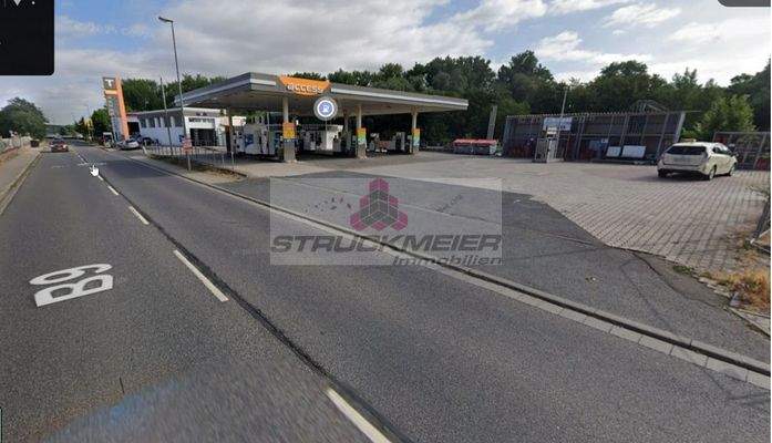 Strassenansicht frontal