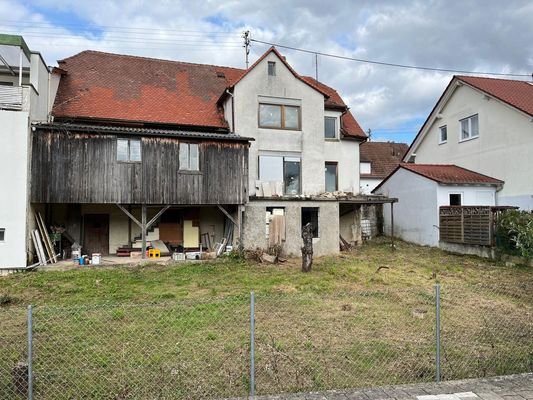 Anbau und Garten