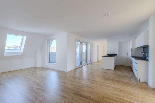 Großzügiger Wohn-/ Essbereich