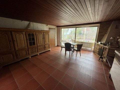 Wohnraum (Kellergeschoss)