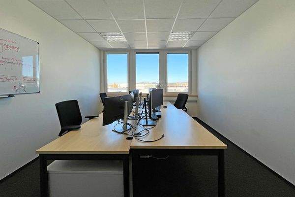 gepflegte Büroeinheit