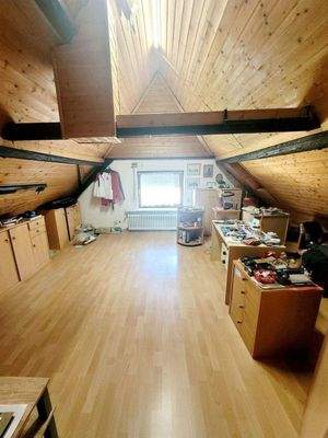 Dachboden ausgebaut.jpg