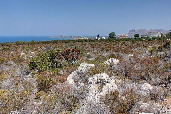 Kreta, Kalathas: Grundstück mit herrlichem Blick auf das Meer und die Weißen Berge zu verkaufen