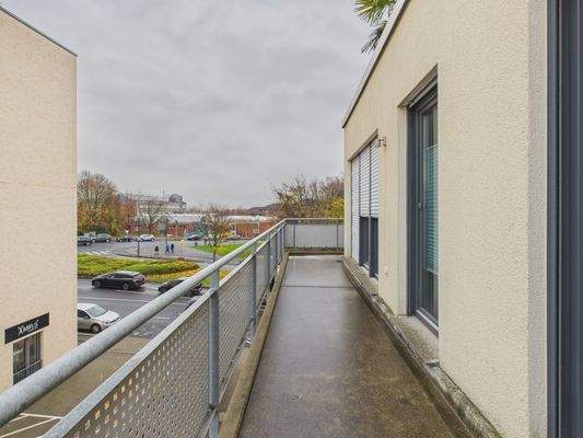 CAM01223G0-PR0169-STILL007