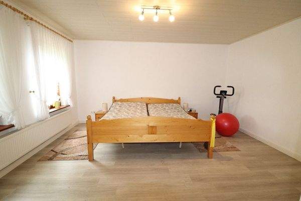 Hauptwohnung Schlafzimmer