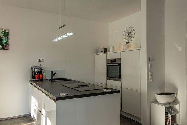 Blick auf die Küche der Einliegerwohnung  2.jpg