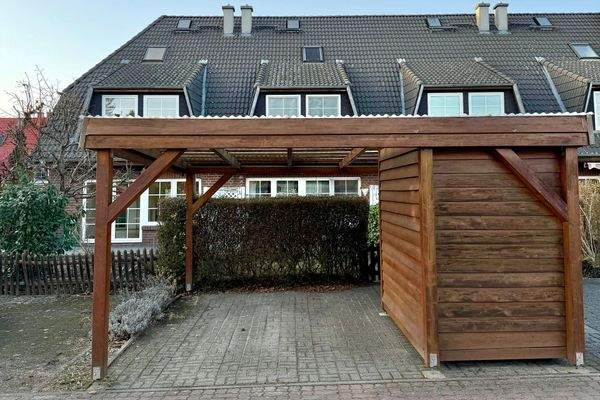 Carport mit Abstellraum
