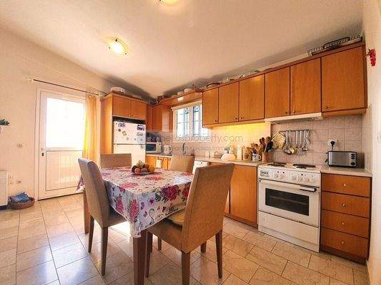 d7400cf45f7147fd88feaff8ca514223-original